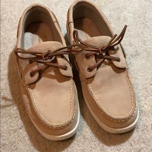 Bass boat shoes
